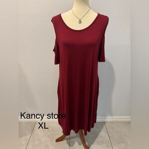 Women's Burgundy Midi Dress